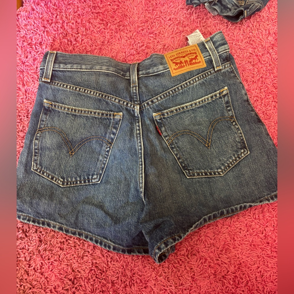 Levi's High-Waisted Blue Denim Shorts